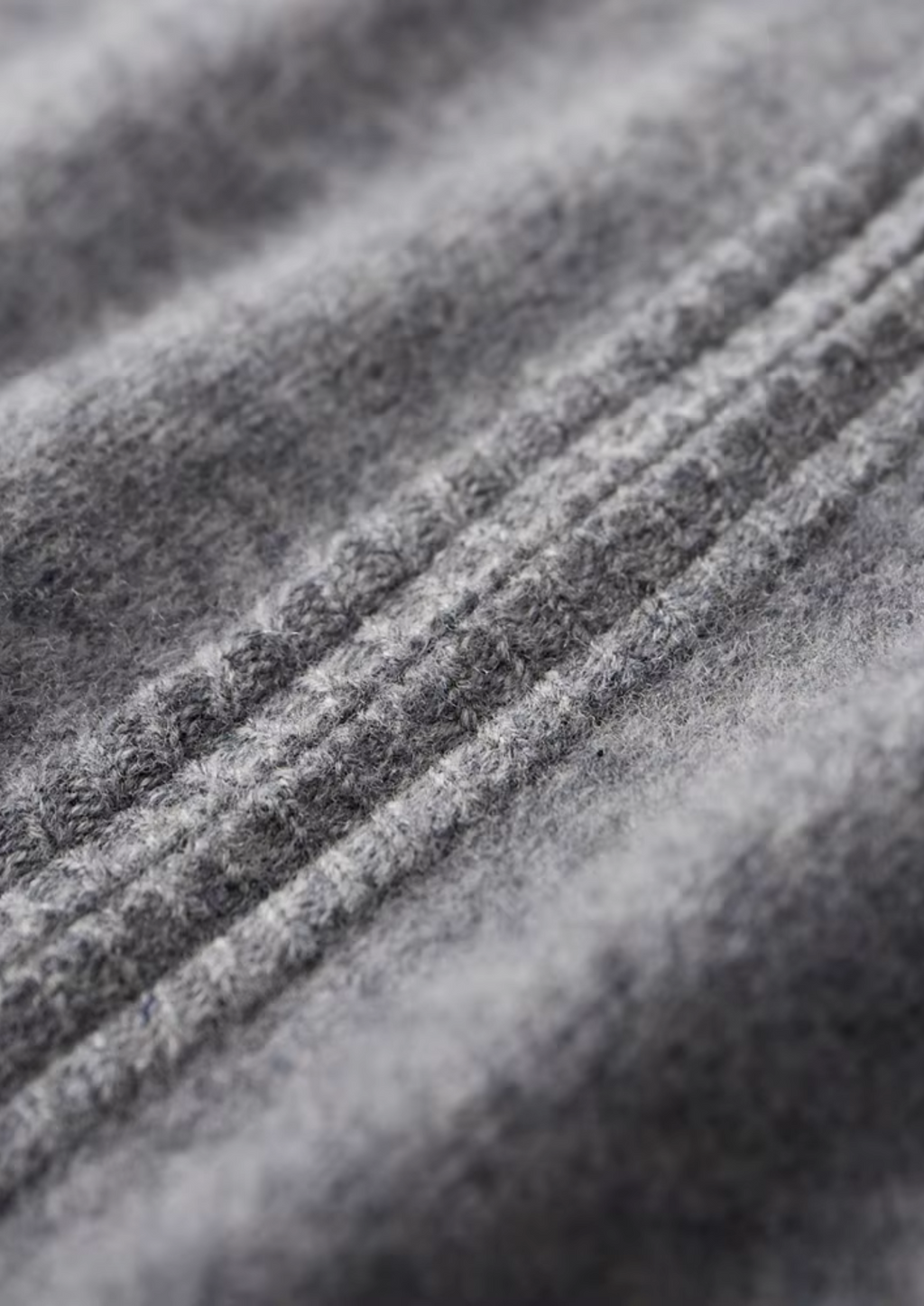 PURE EXTRA-FINE MERINO WOOL TWO-TONE ZIP CARDIGAN
