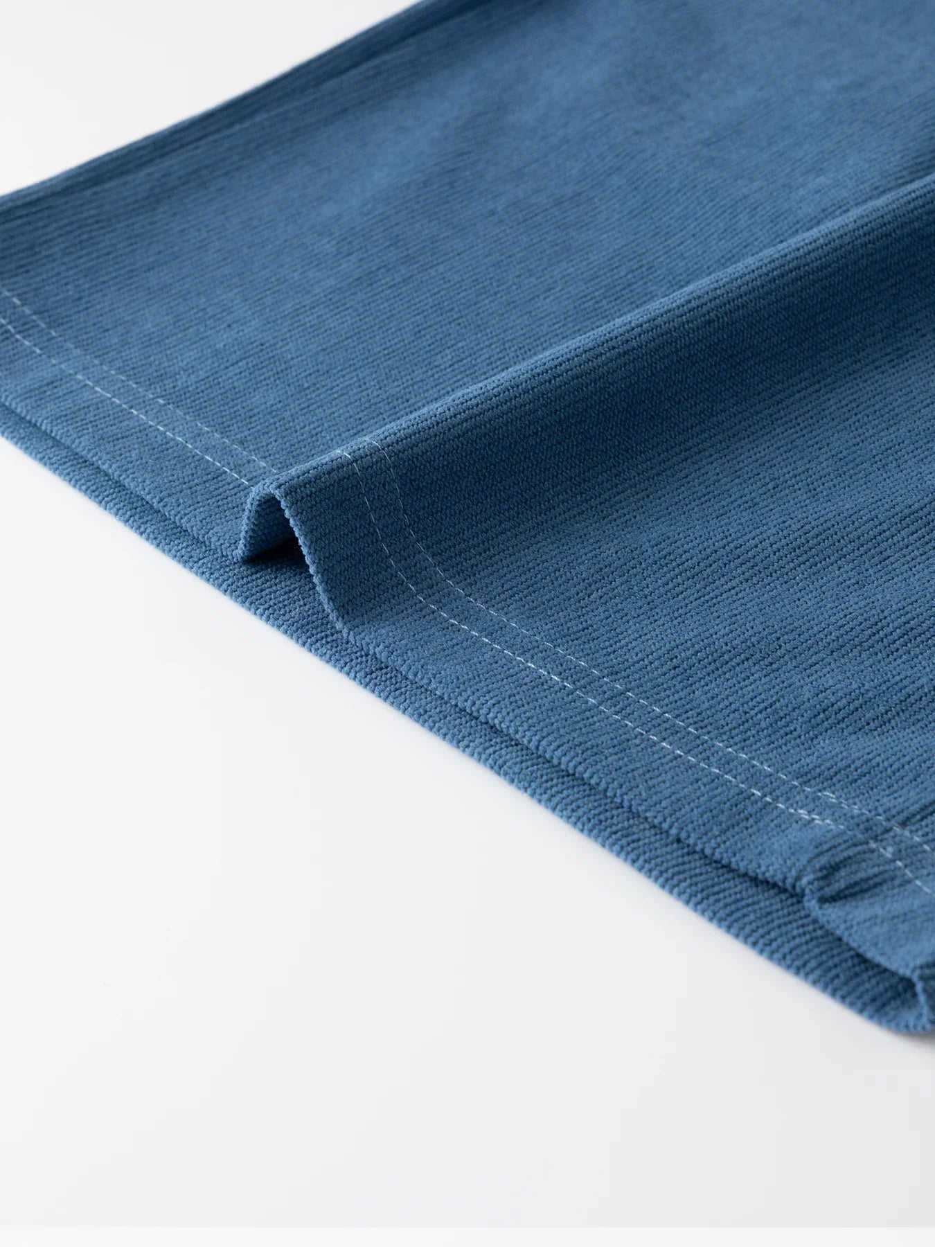 Jean et Marcel™ | Elegant Men's Shorts with Subtle Stripes