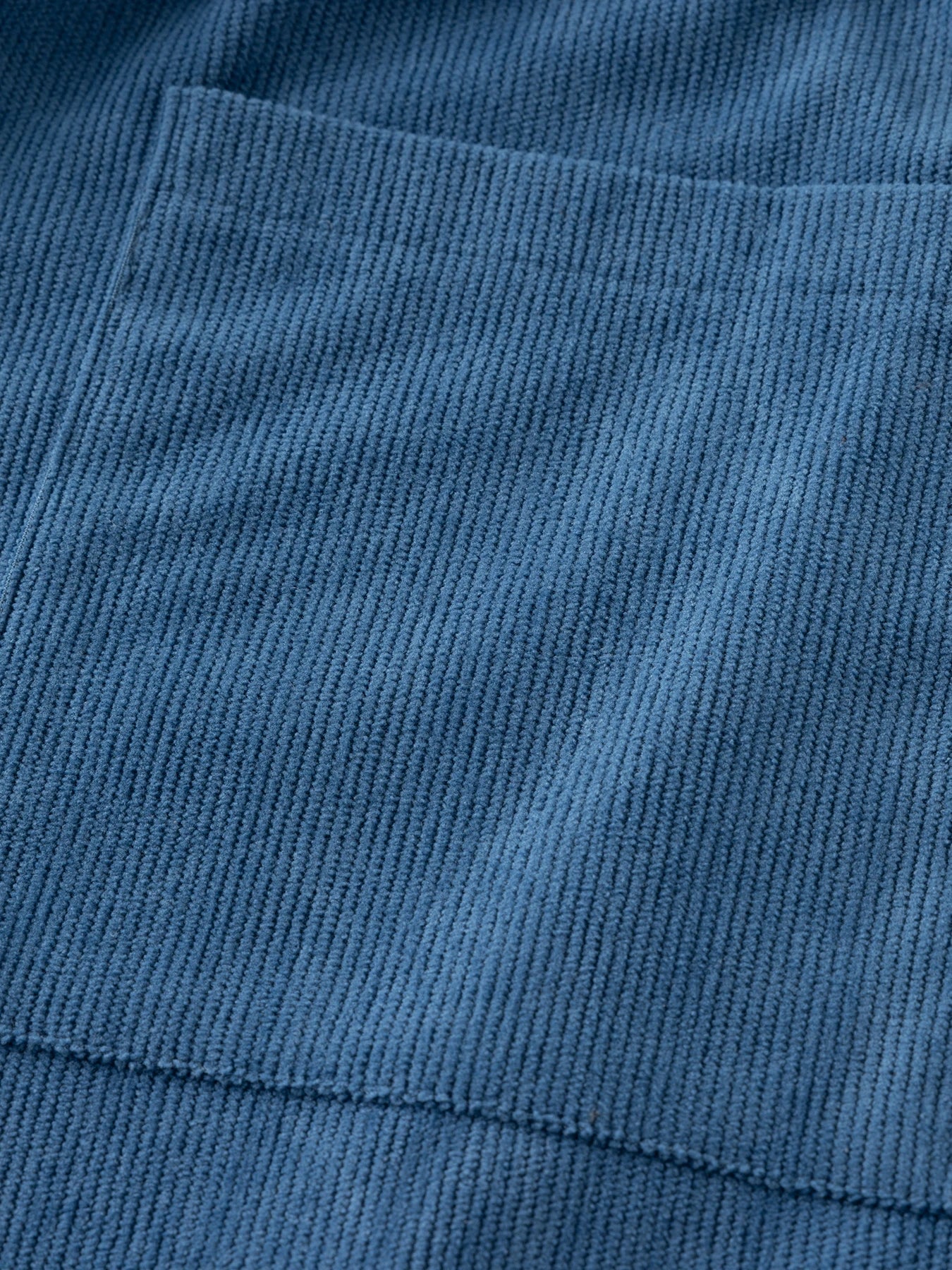Jean et Marcel™ | Elegant Men's Shorts with Subtle Stripes